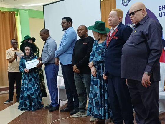 TAS Yatoa Vyeti kwa Wahitimu wa Mafunzo ya Ushonaji