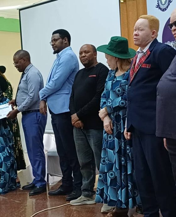 TAS Yatoa Vyeti kwa Wahitimu wa Mafunzo ya Ushonaji